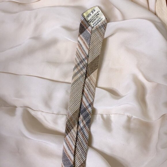Vintage Currie Canada Made In Canada Beige Plaid Tie - Picture 4 of 6